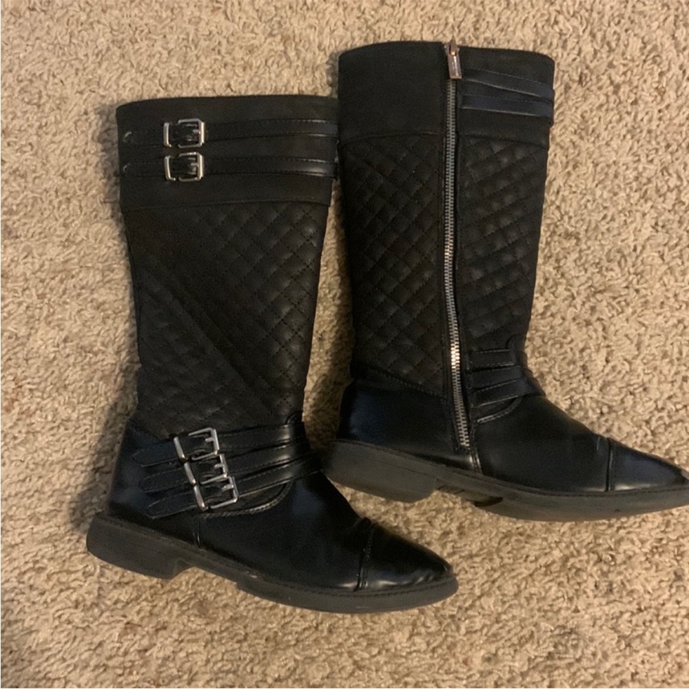 Kenneth Cole girls black boots